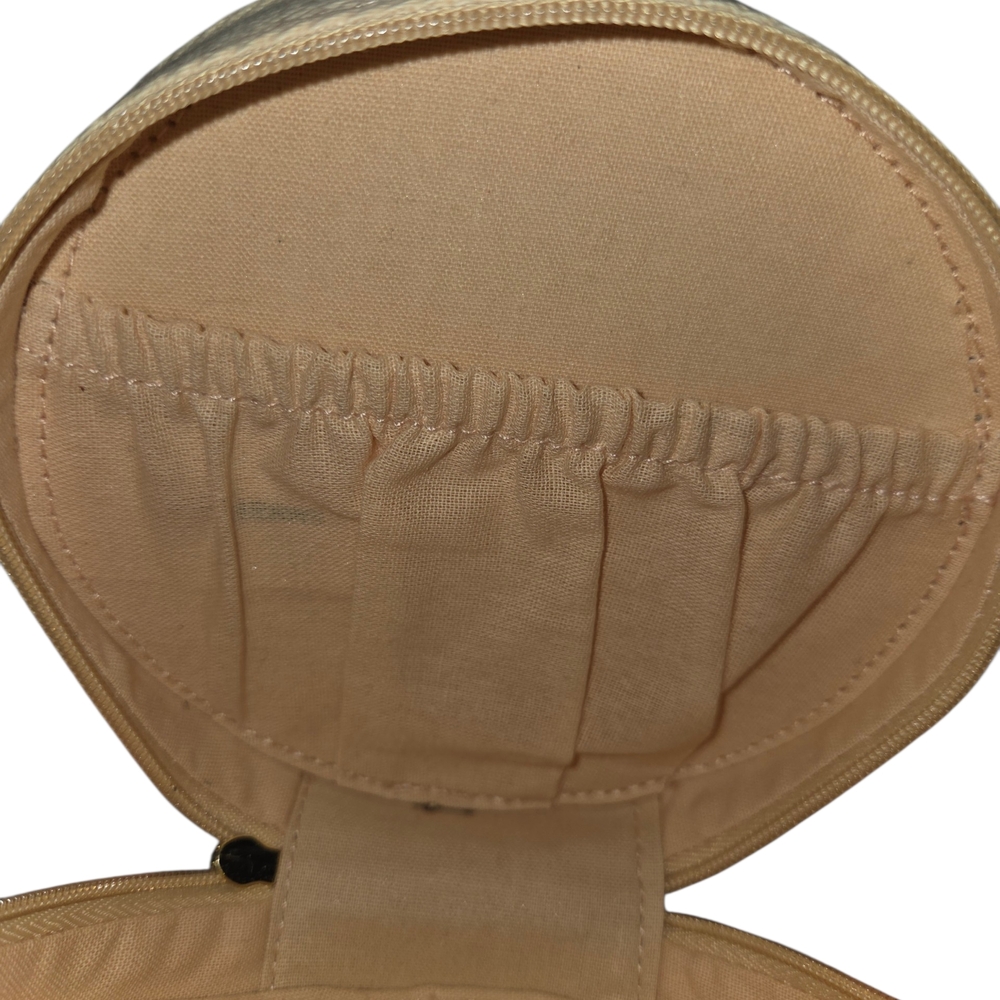 Burberry Goddess Travel Pouch - Picture 5 of 5